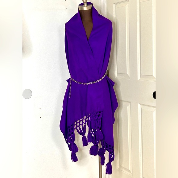 Oversized Purple Shawl/Wrap - Picture 2 of 7